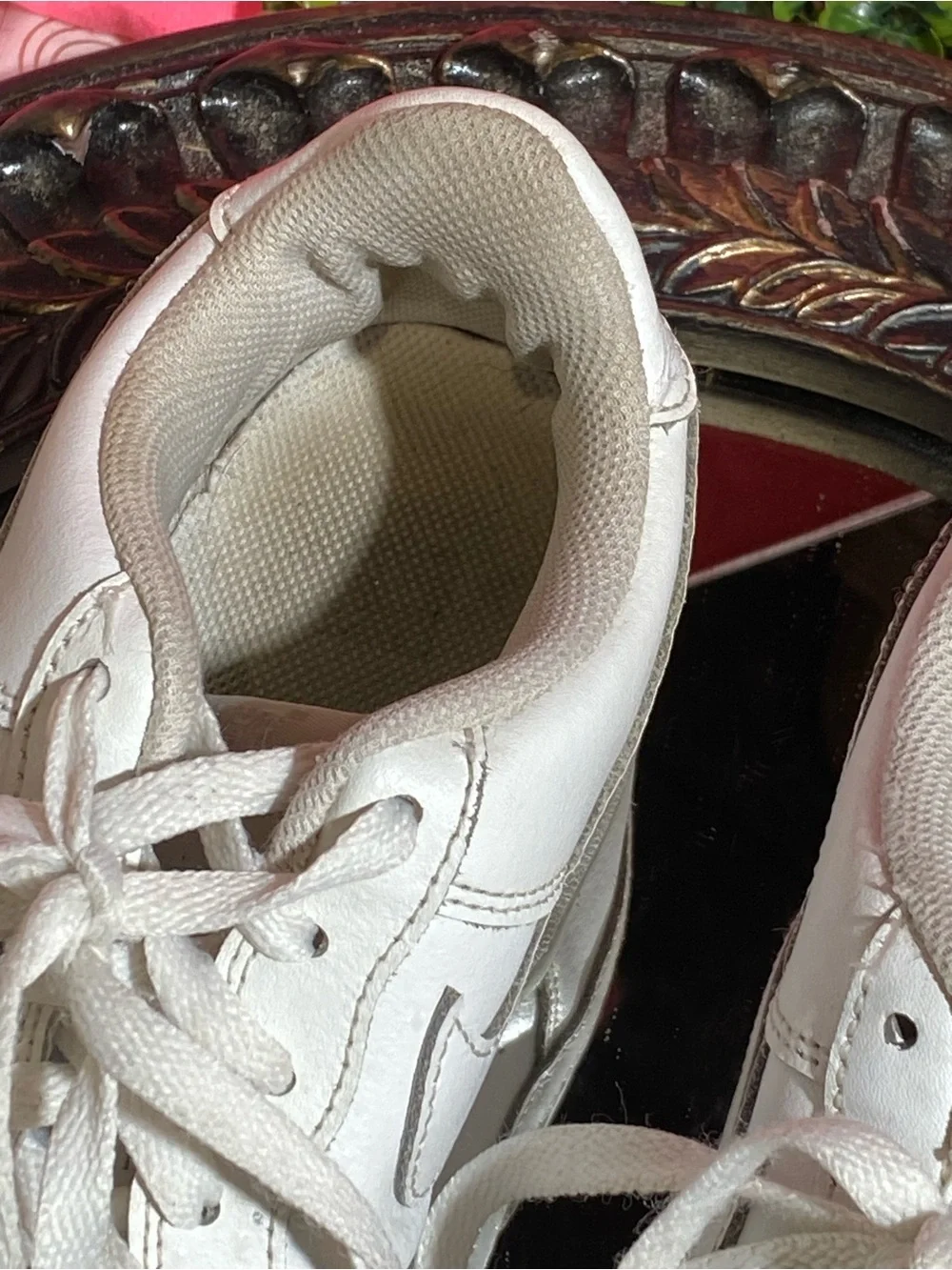 Nike White Kids' Air Force 1 Low Sneakers